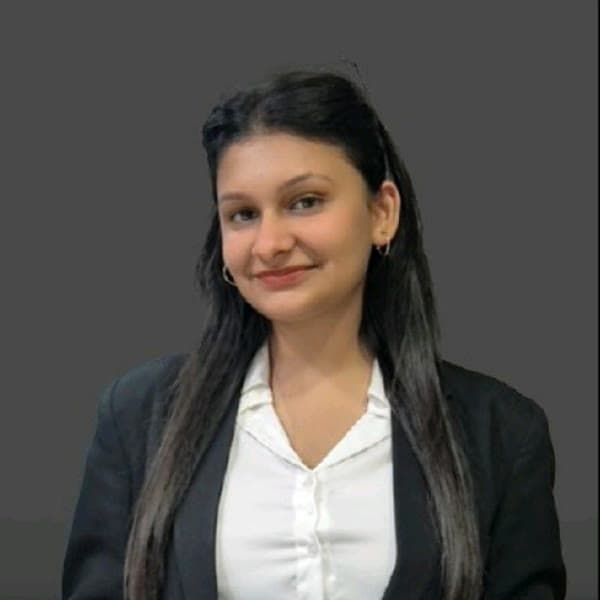 Khushi Verma, WorldHire team